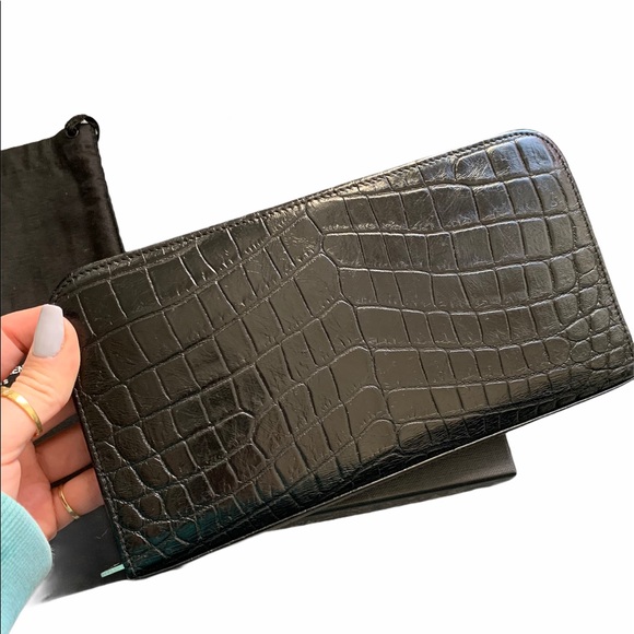 YSL Black Crocodile Embossed Zip Around Wallet - Picture 8 of 9